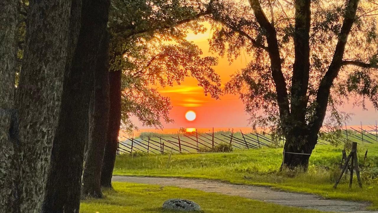 Kosmonautika Puhkekeskus Hotell Kabli Exteriör bild